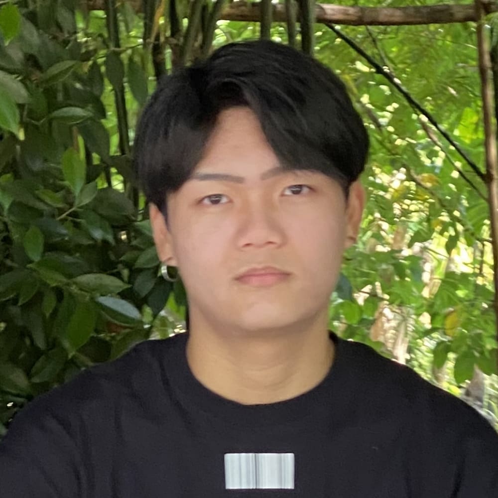 山本 真明